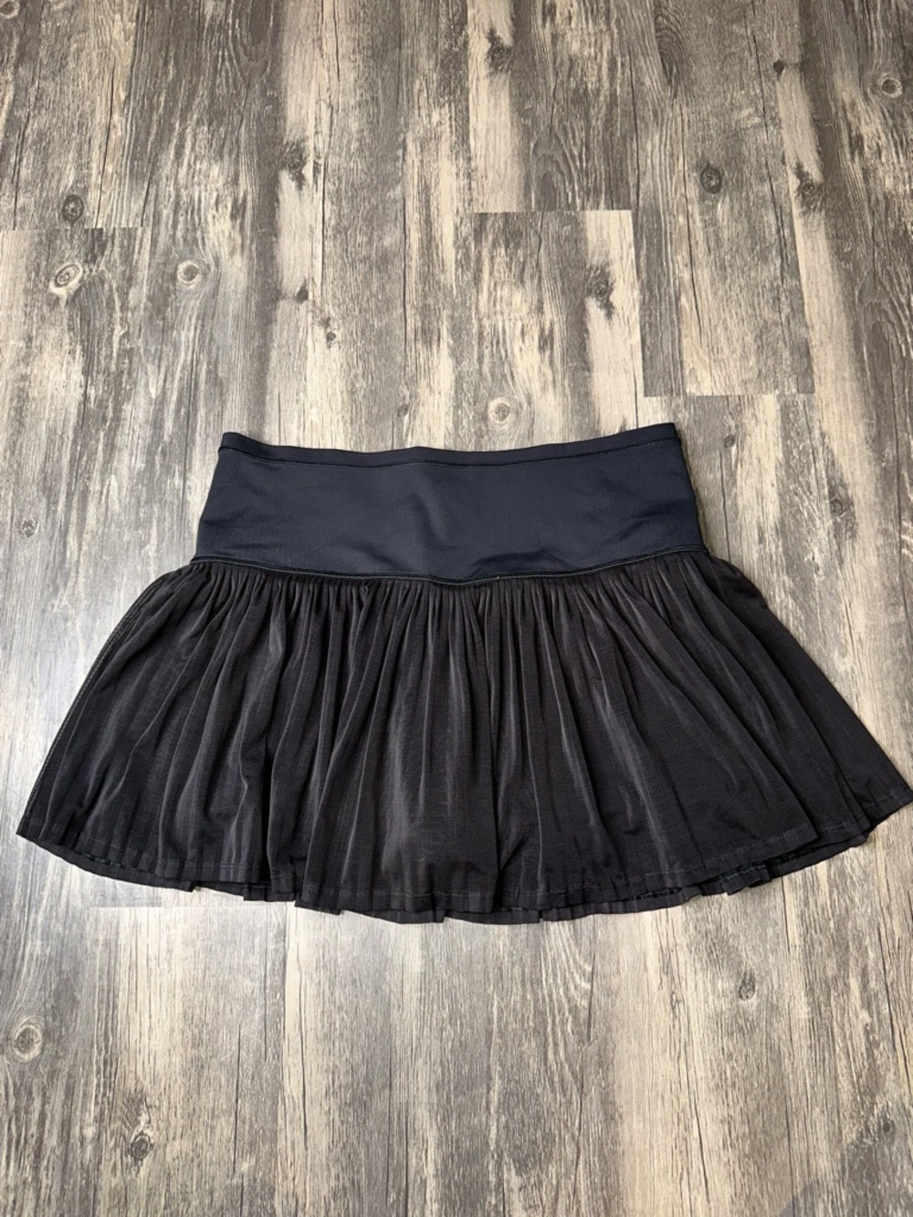 Athleta A-Game Mesh Skort Black Size M 13.5” Athletic Tennis Golf Skirt